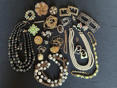 Large vintage jewelry - ✨,
